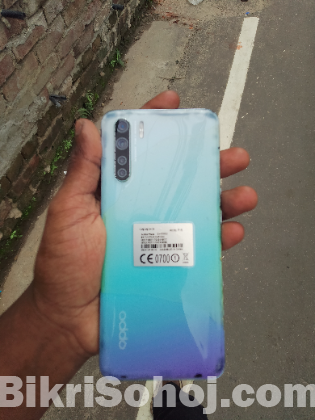 Oppo f15 8/256 Gb